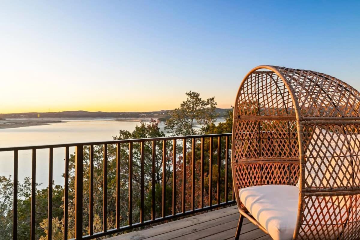 Вилла Atlantis On Lake Travis Pool Hot Tub Dock Leander Экстерьер фото