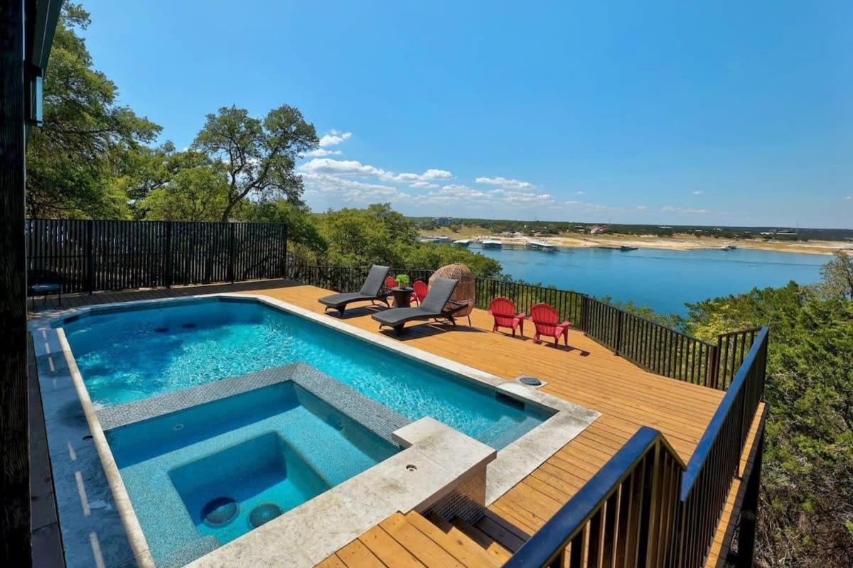 Вилла Atlantis On Lake Travis Pool Hot Tub Dock Leander Экстерьер фото