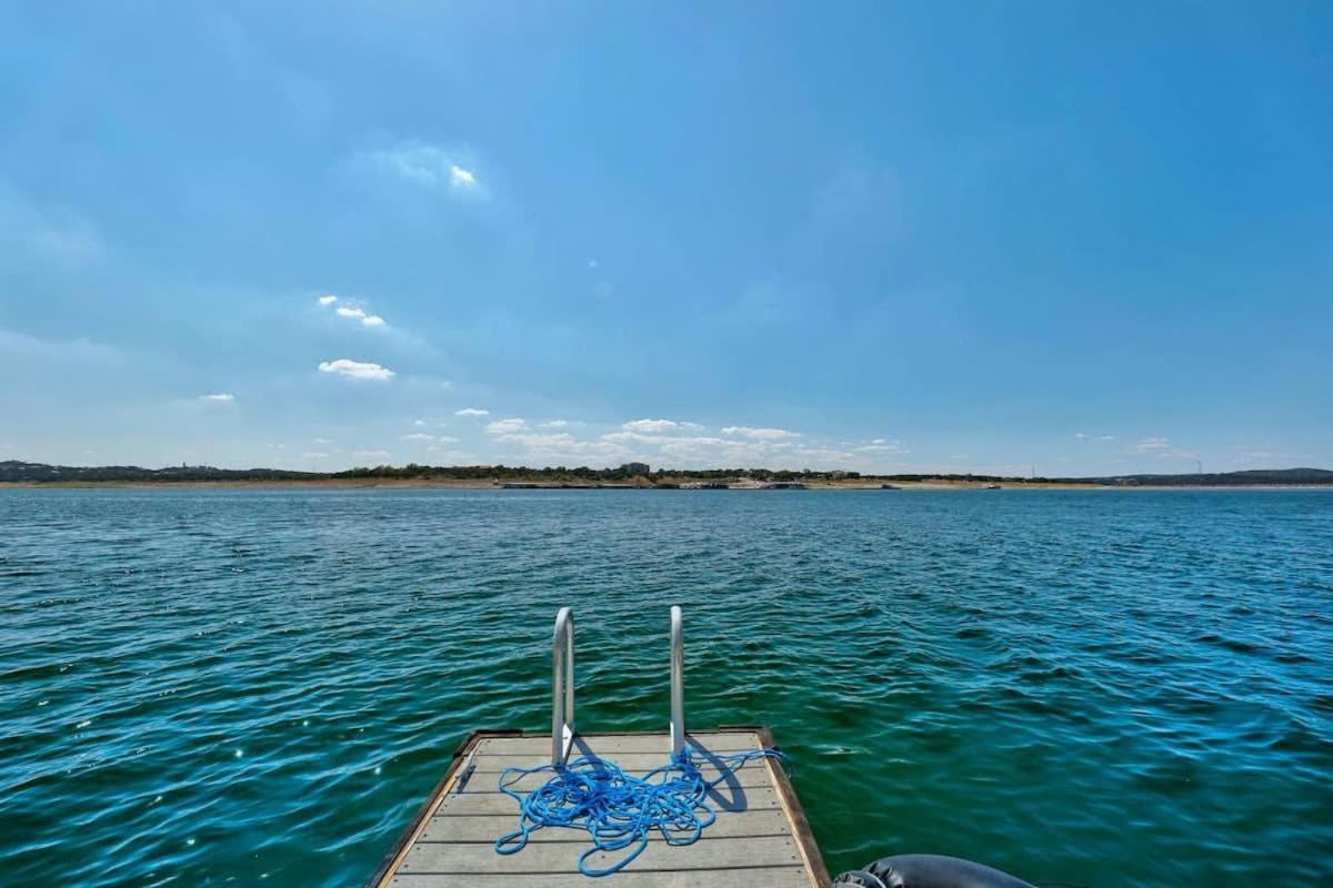 Вилла Atlantis On Lake Travis Pool Hot Tub Dock Leander Экстерьер фото