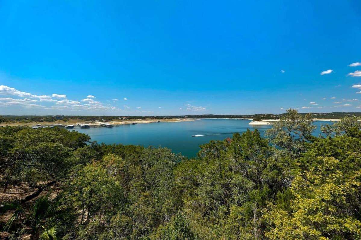 Вилла Atlantis On Lake Travis Pool Hot Tub Dock Leander Экстерьер фото